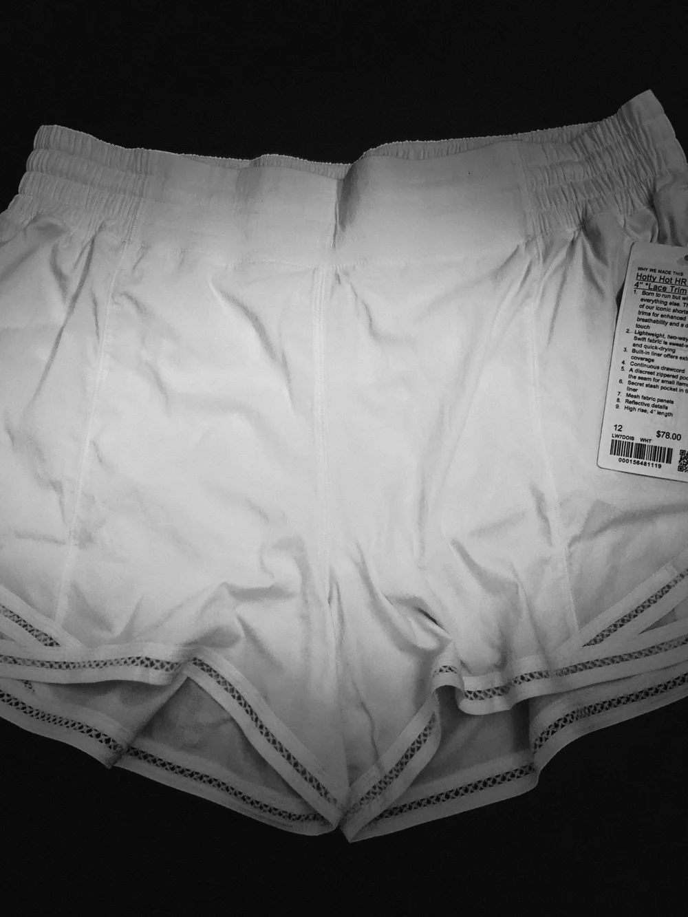 lululemon Hotty Hot White Lace Trim Shorts NWT